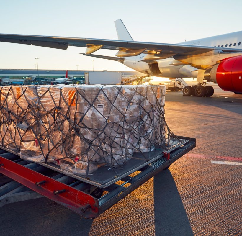 loading-to-the-aircraft.jpg loading-to-the-aircraft.jpg